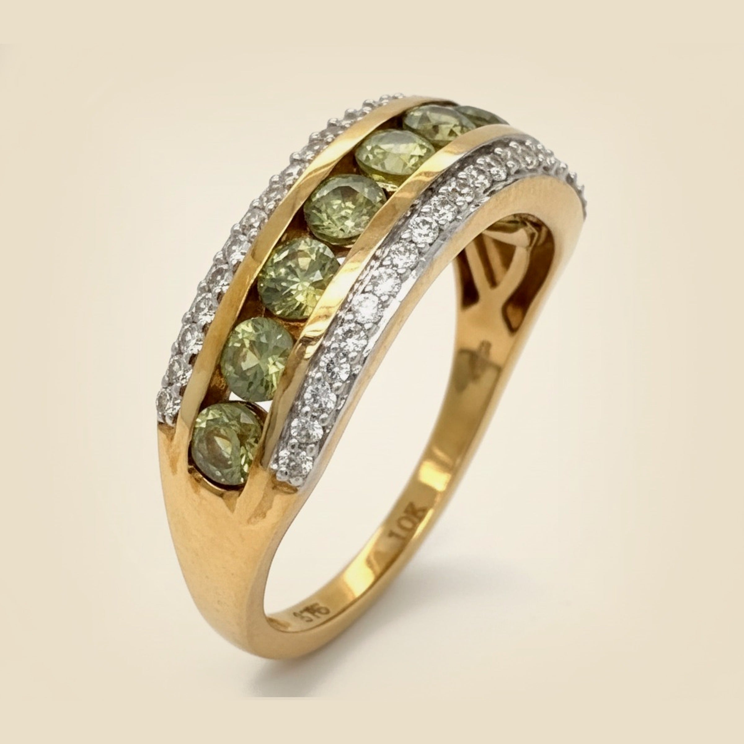 10k Yellow Gold Peridot & Diamond Ring