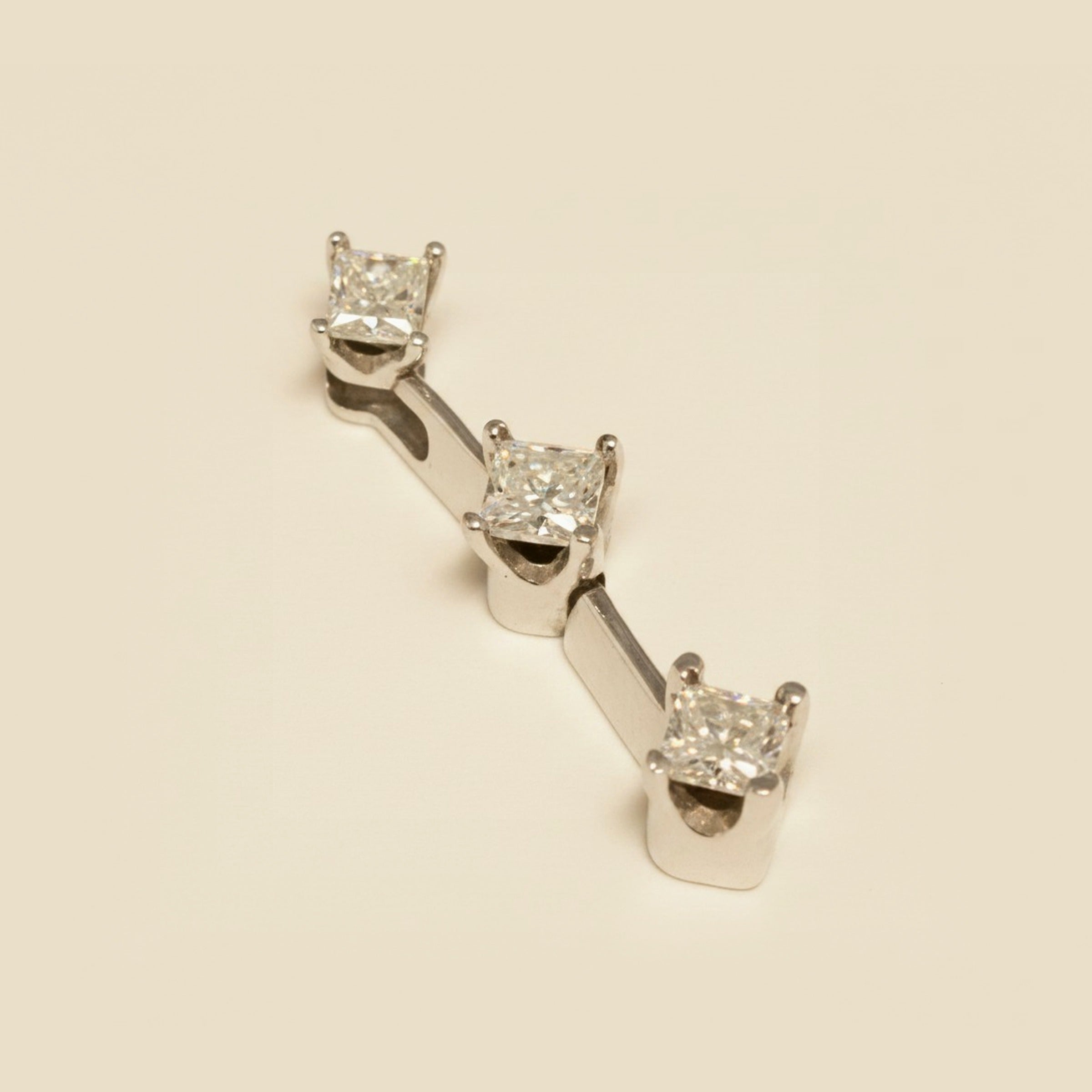 14K Princess Cut Diamond Line Pendant – Empire Diamond