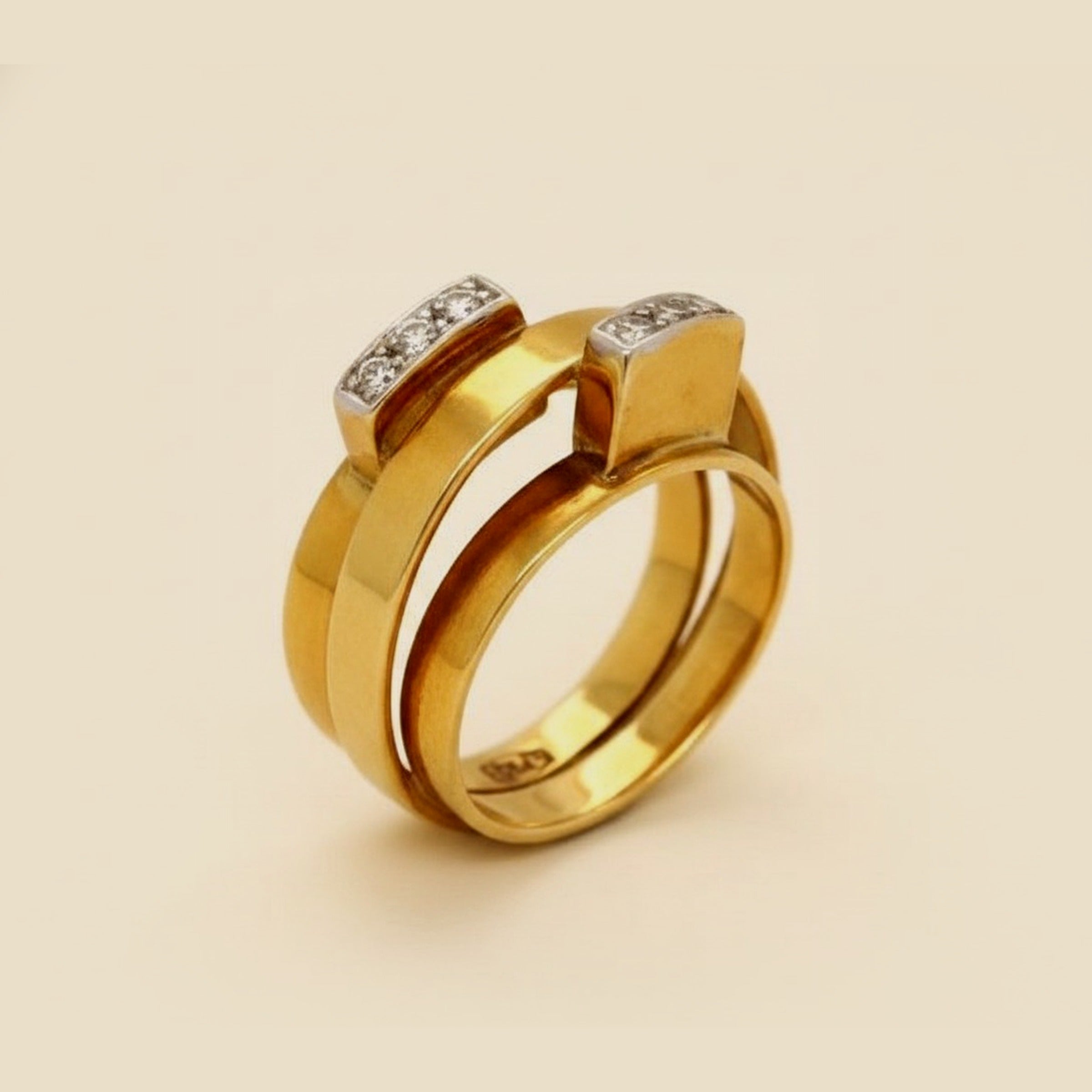 18k Yellow Gold Diamond Ring