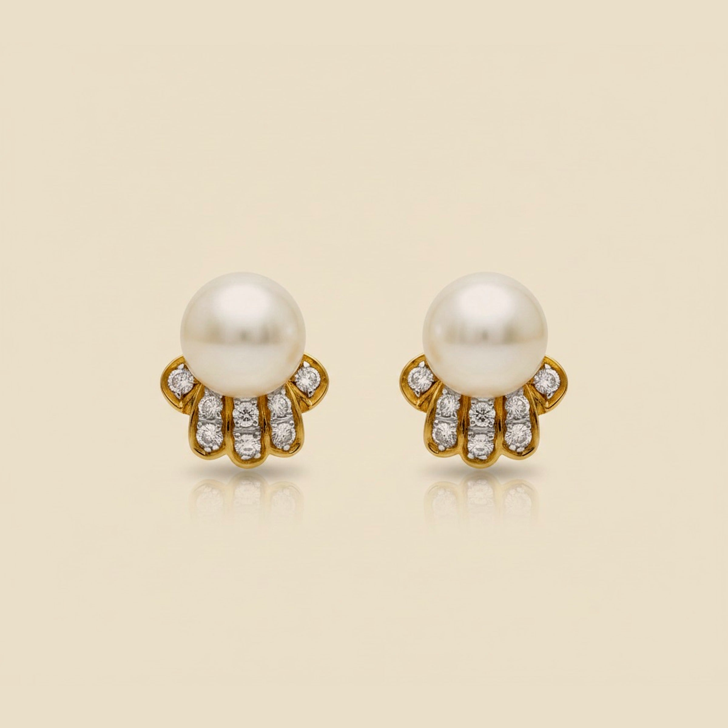 18k Yellow Gold Pearl & Diamond Earrings