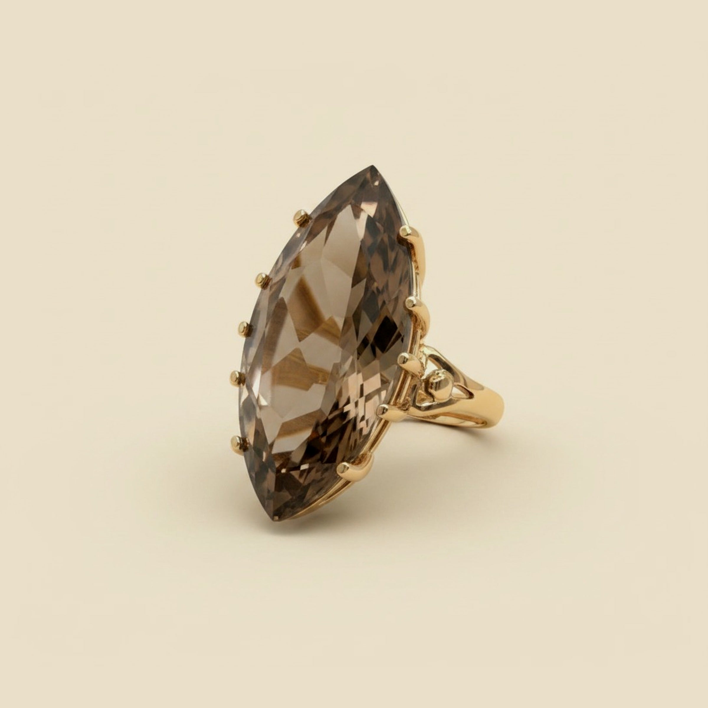 1960's Chic Golden Quartz Cocktail Ring – Empire Diamond