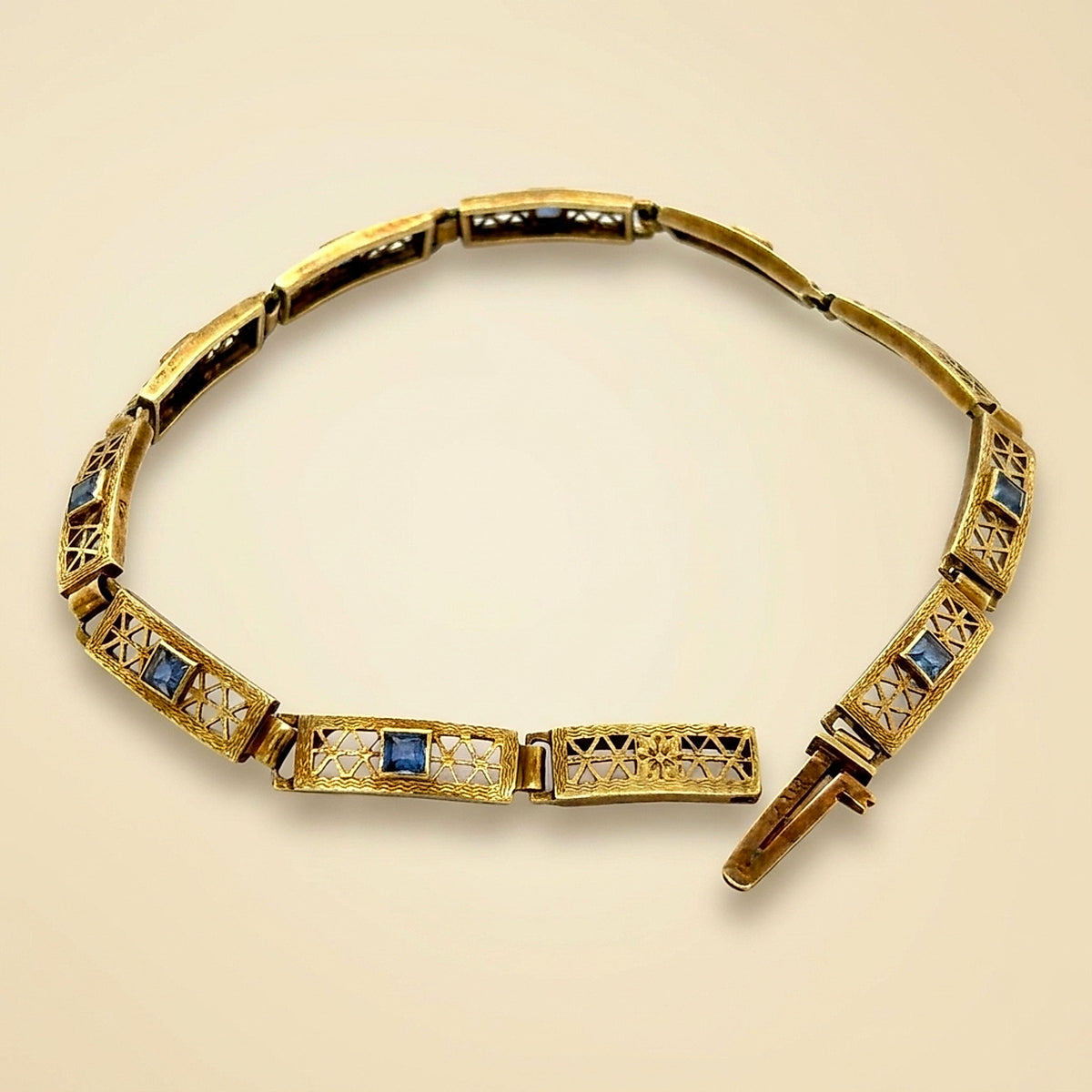 Yellow Gold Filigree Iolite Bracelet