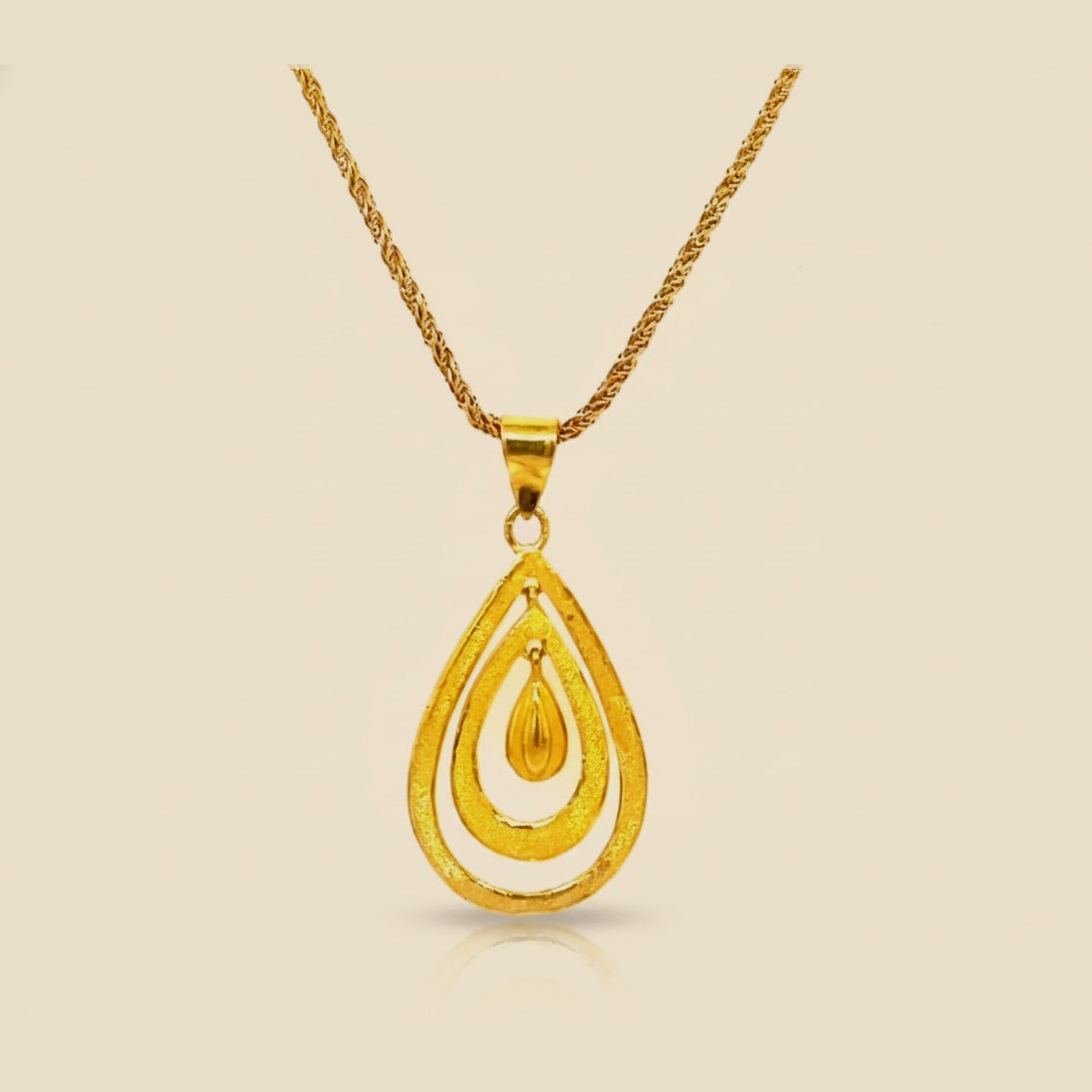 24k Yellow Gold 3 Teardrop Pendant