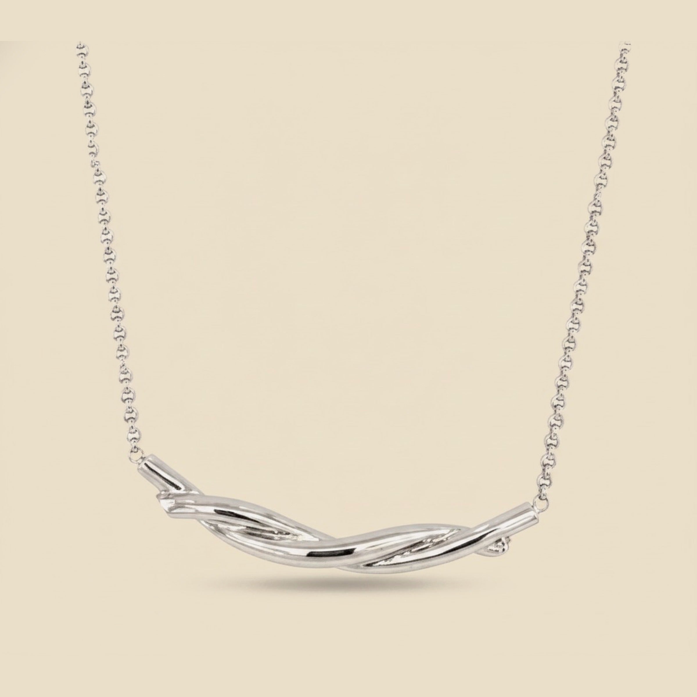 Cartier Entre Lace 18k White Gold Necklace