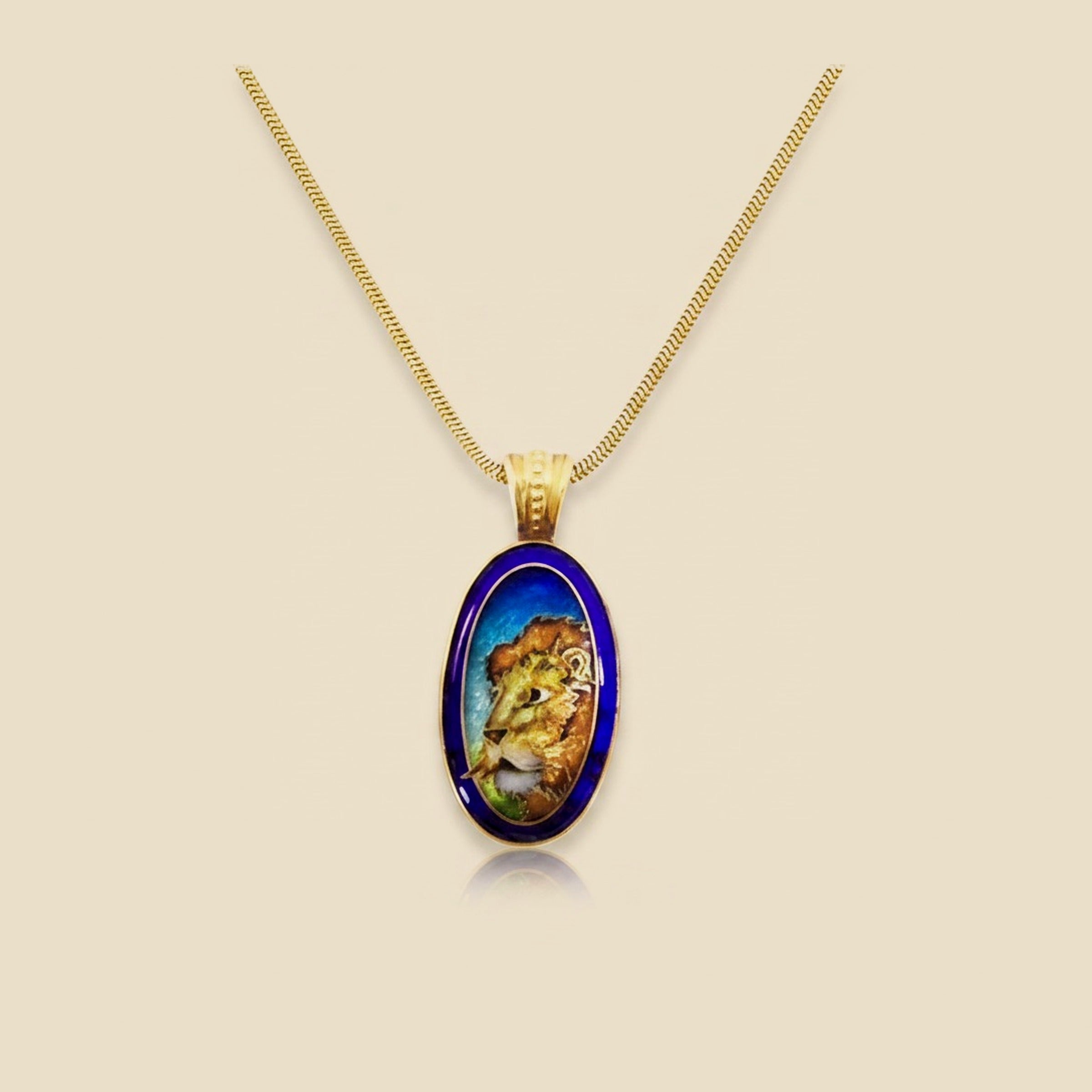 Cloisonne Yellow Gold Oval Lion Pendant – Empire Diamond