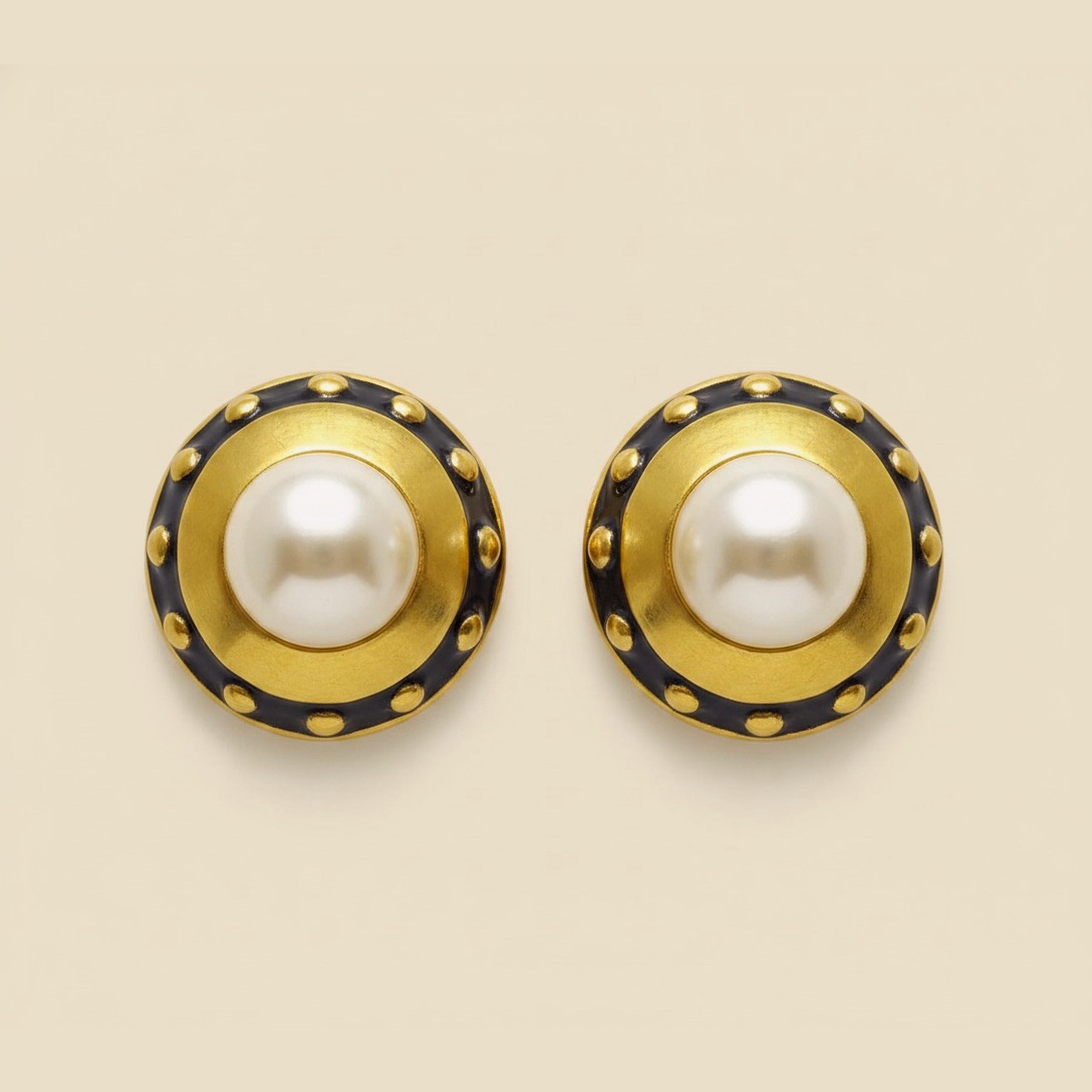 MMA Decorative Pearl Earrings – Empire Diamond
