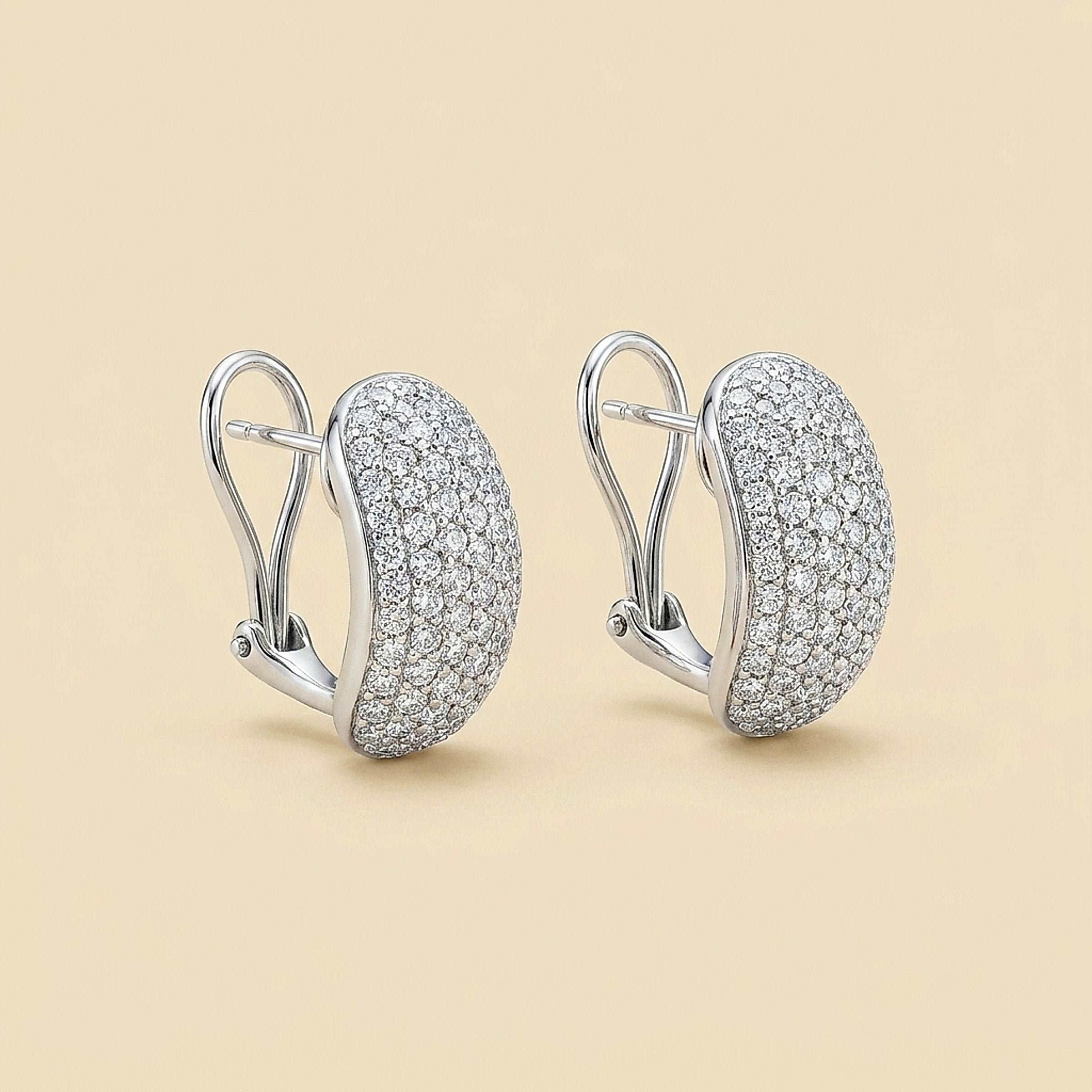 18K White Gold Pavé Diamond Huggie Earrings