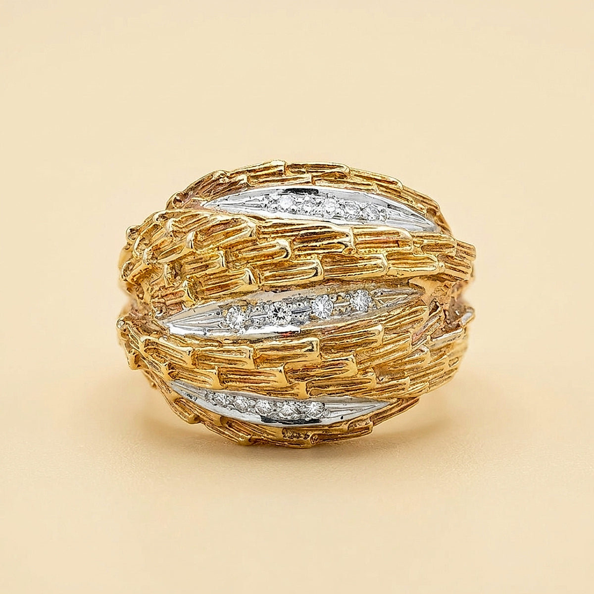 Italian 18K Yellow Gold Feather Motif Diamond Ring