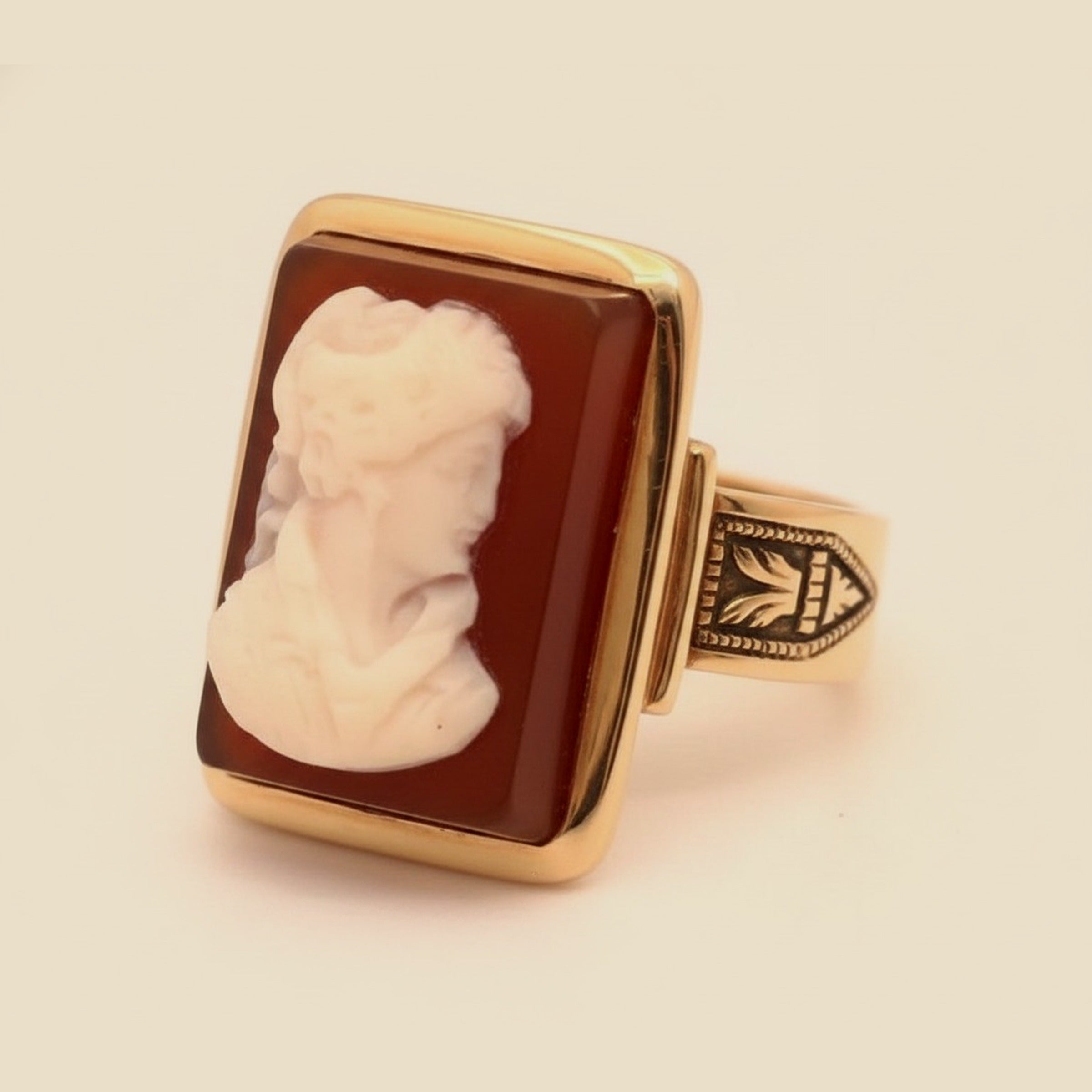 Victorian 10k Rose Gold Cameo Ring