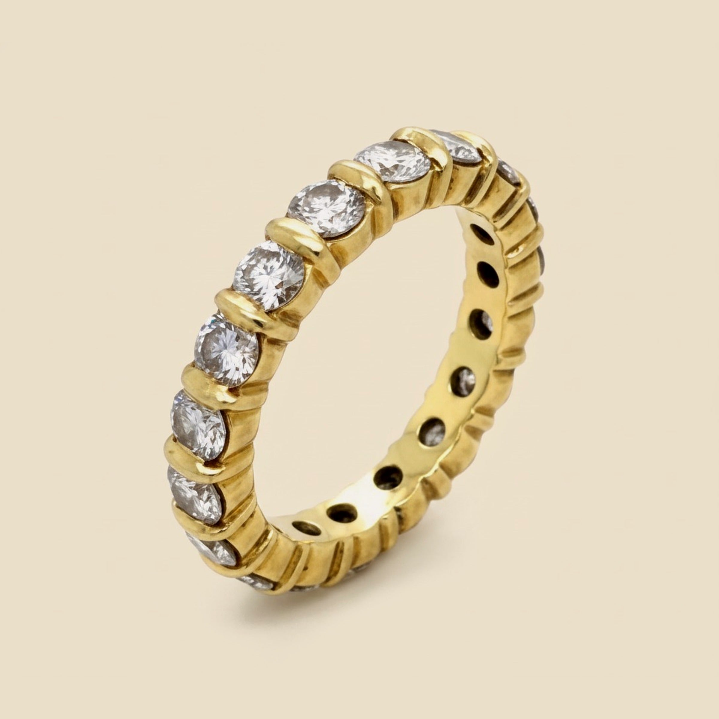 Yellow Gold 18k Diamond Eternity Band
