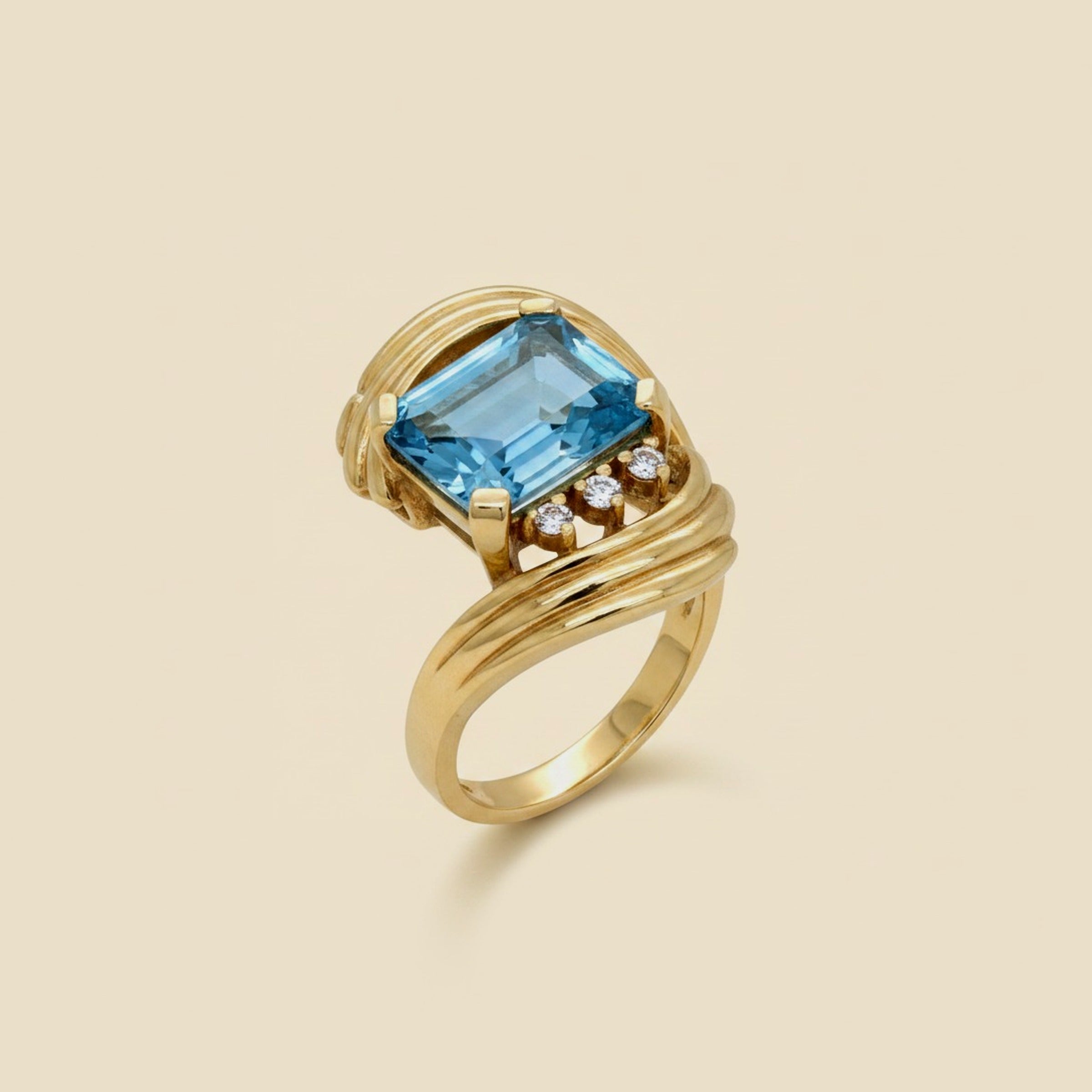Yellow Gold Blue Topaz & Diamond Cocktail Ring – Empire Diamond