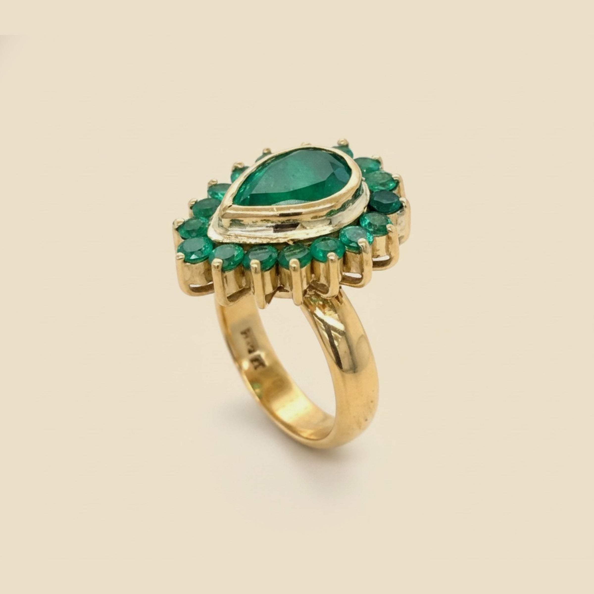 Yellow Gold Colombian Emerald Cocktail Ring