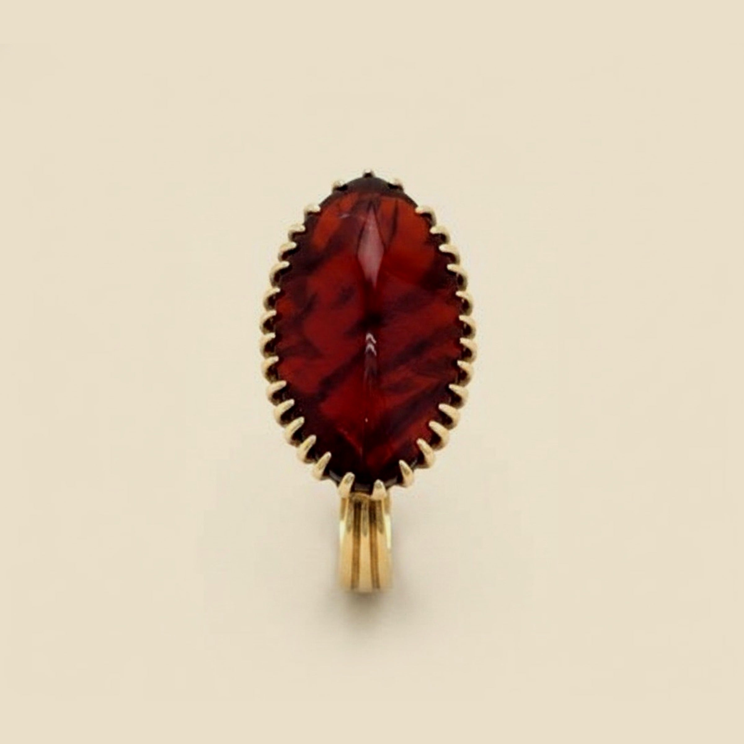 Yellow Gold Natural Amber Cocktail Ring