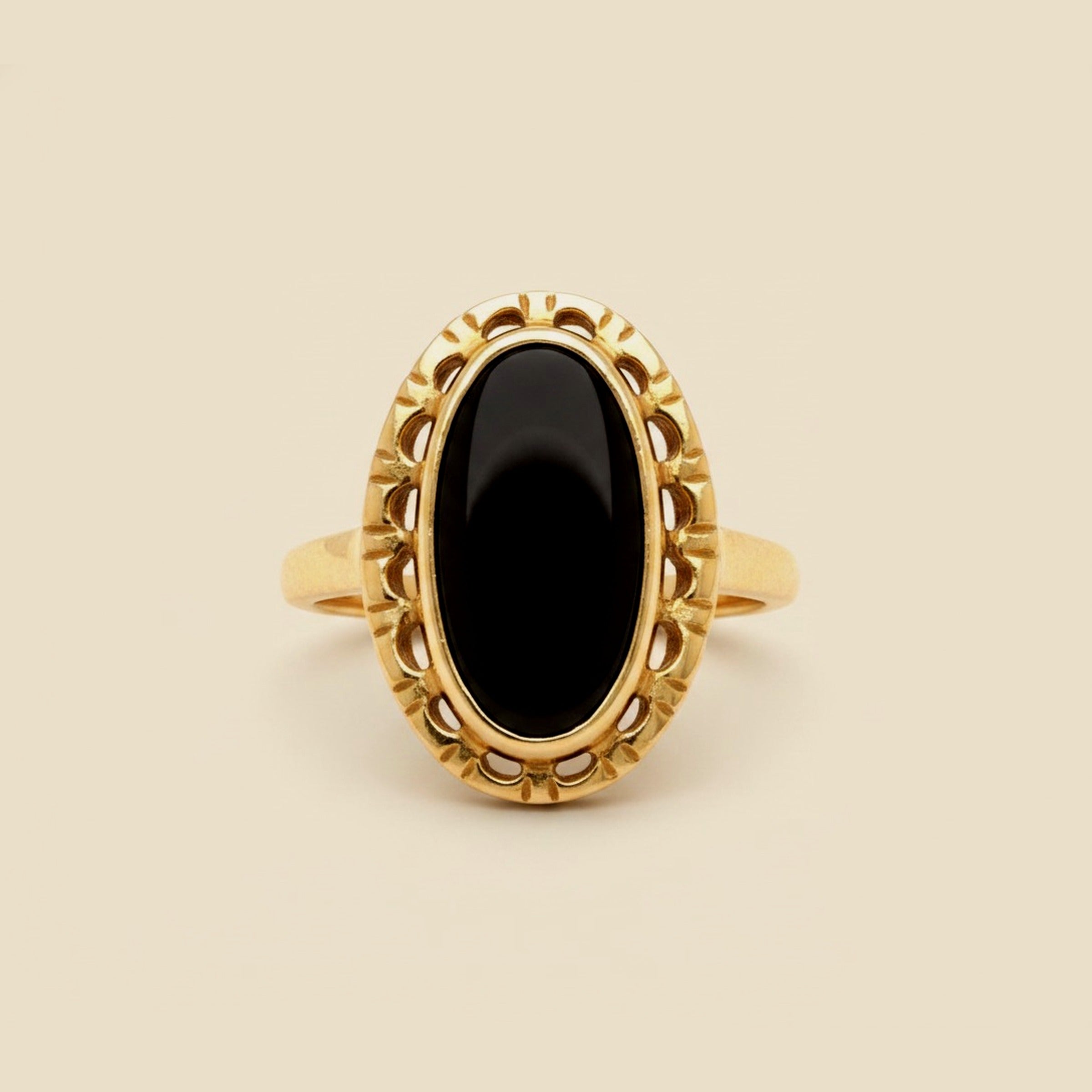 Yellow Gold Onyx Ring
