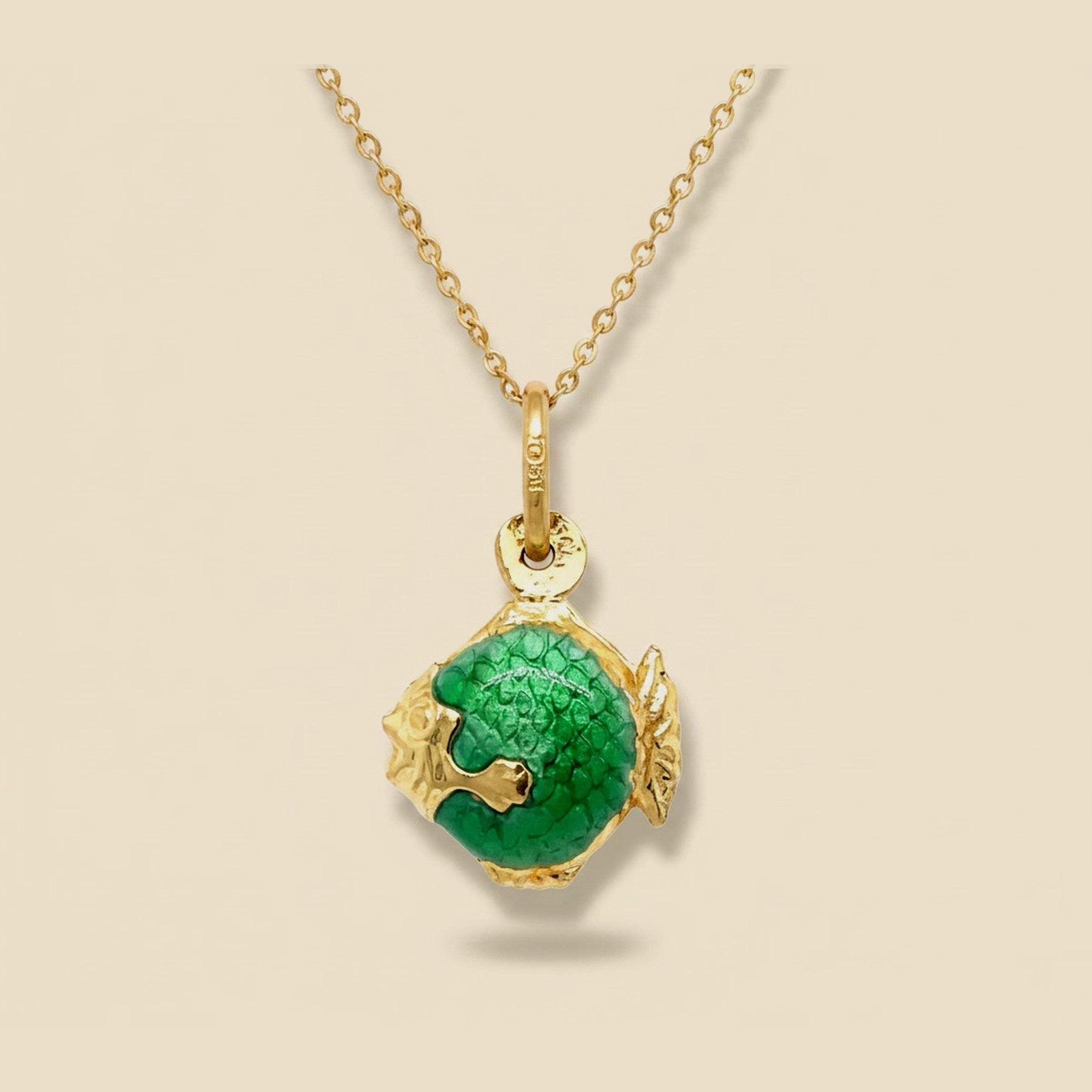14K Yellow Gold Enamel Fish Charm Pendanr
