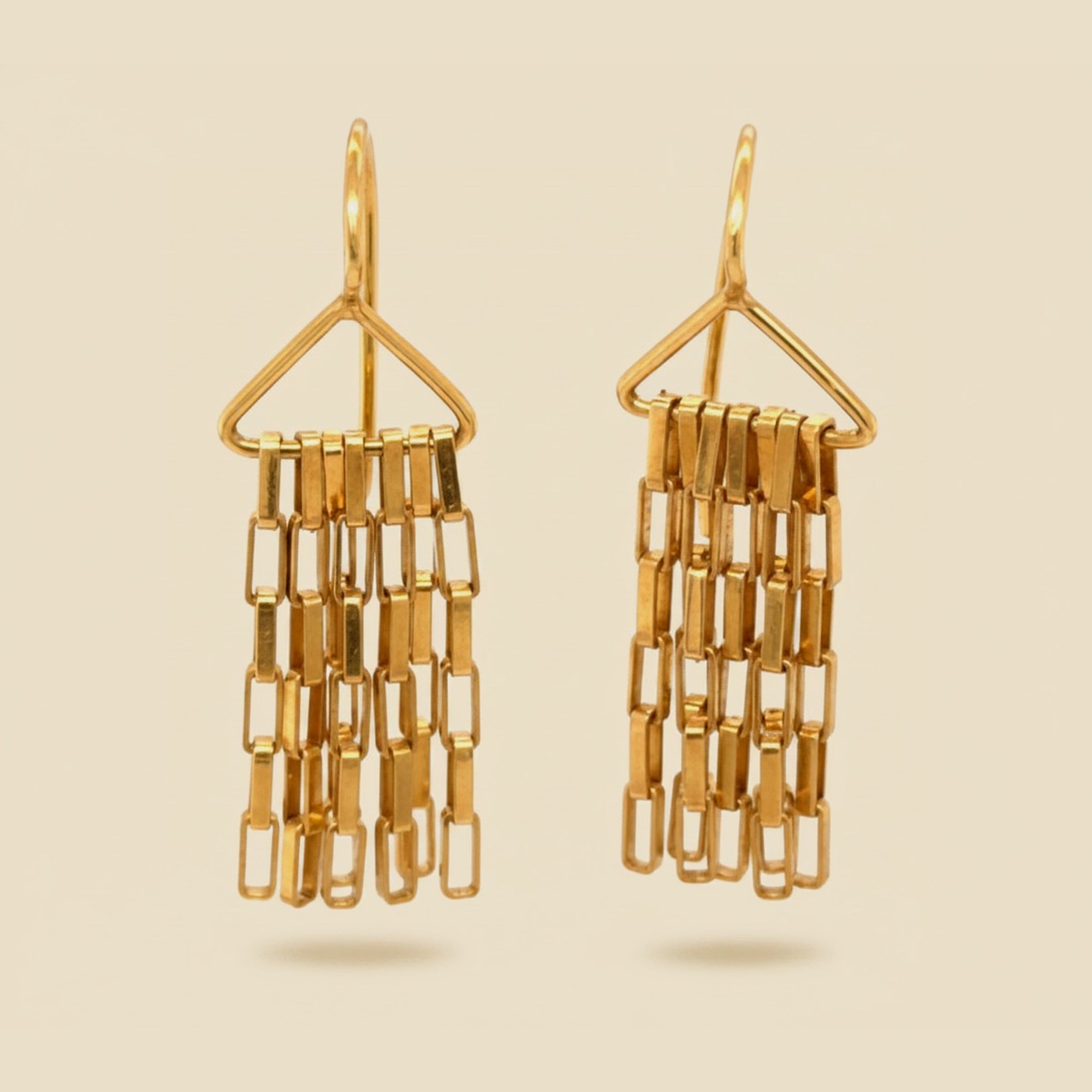 22k Yellow Gold Dangling Earrings