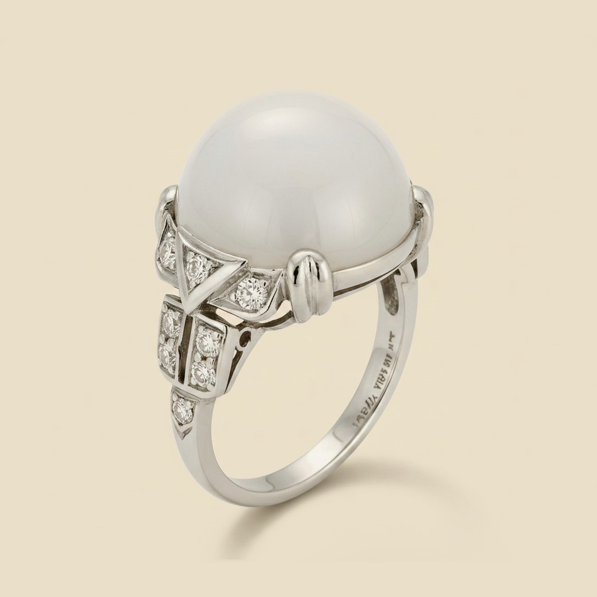 Art Deco Hand-made Platinum Diamond Natural Star Sapphire Ring