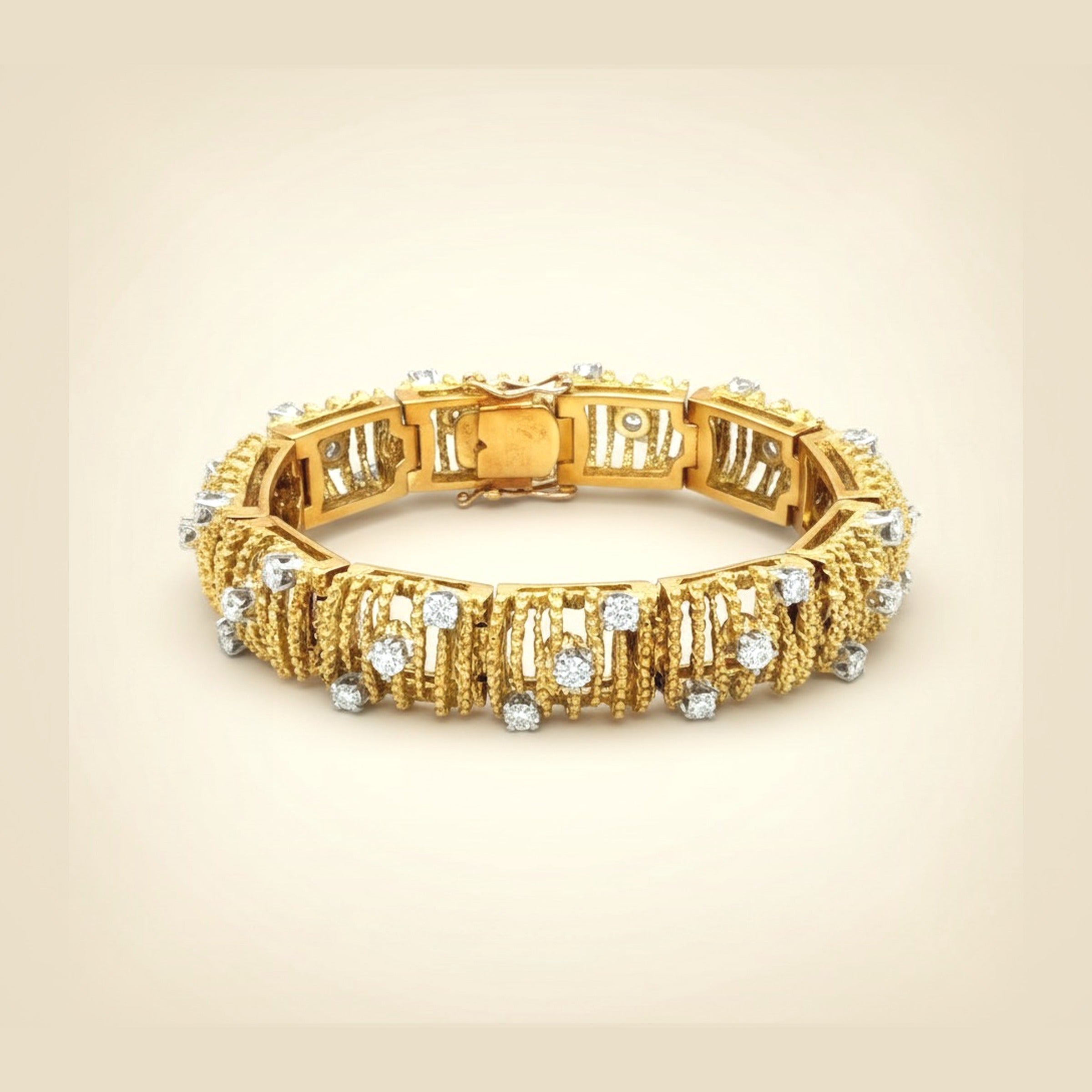 Yellow Gold Bracelet with Diamonds