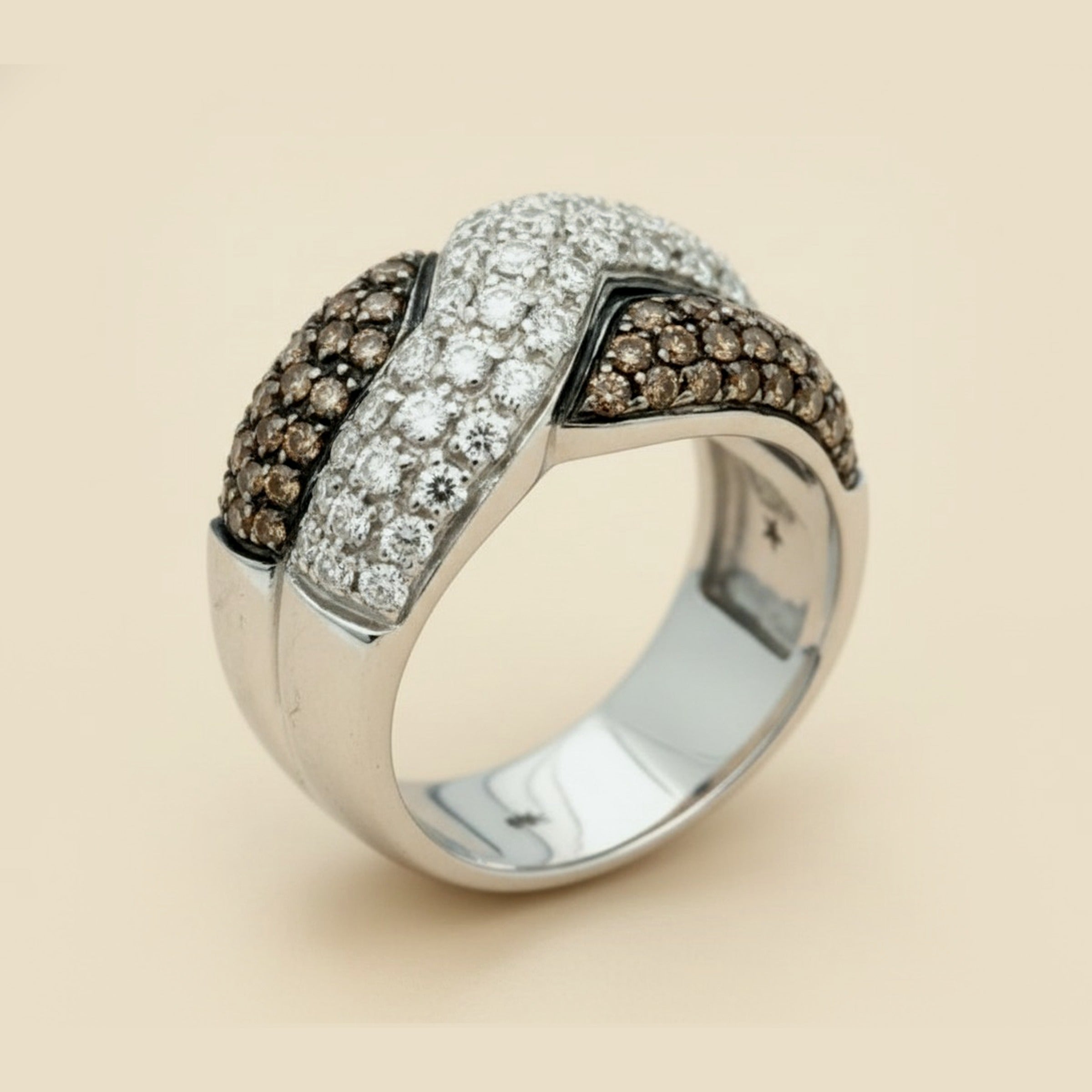 Leo Pizzo 18k White Gold Diamond Criss Cross Ring