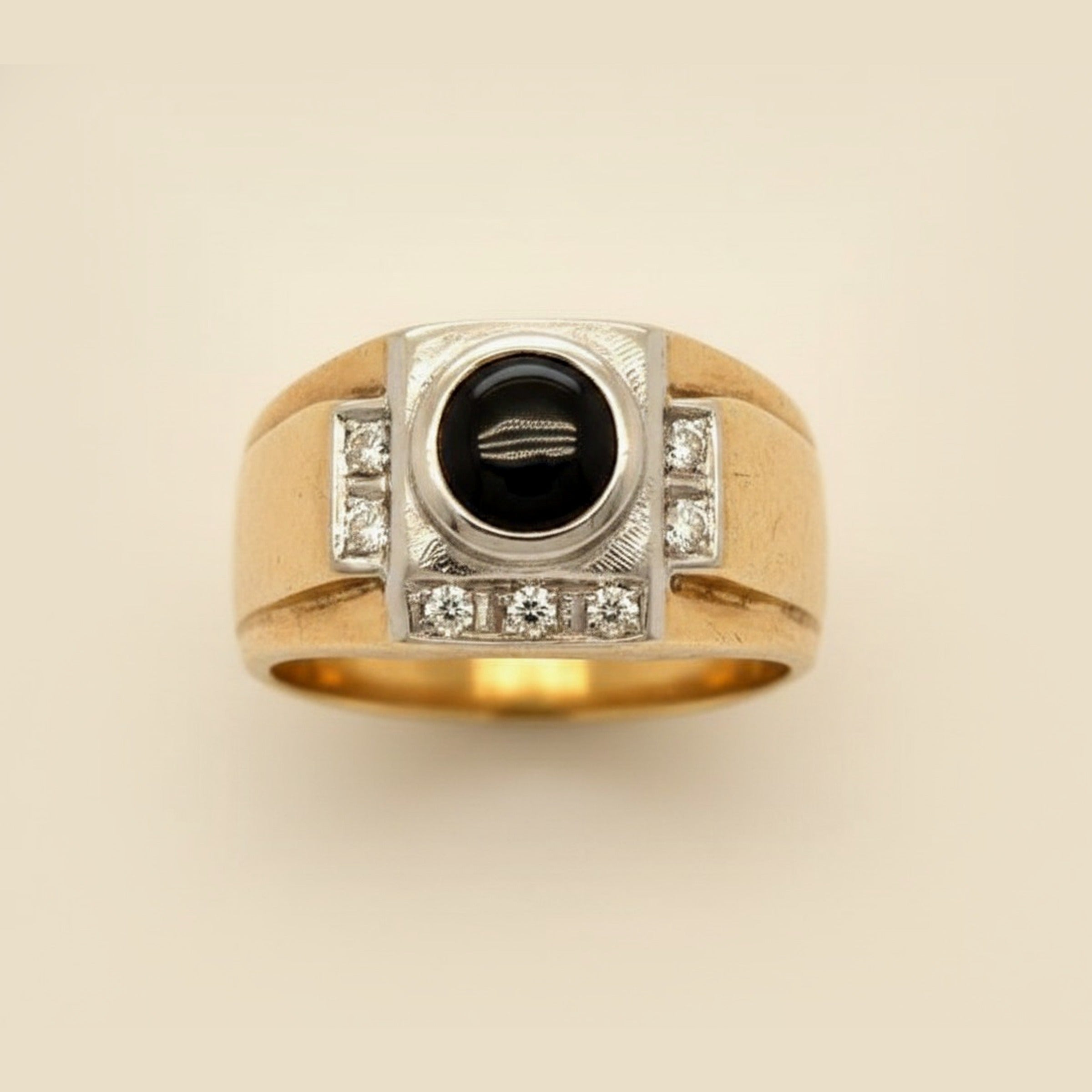Gent's Yellow Gold Black Sapphire & Diamond Ring