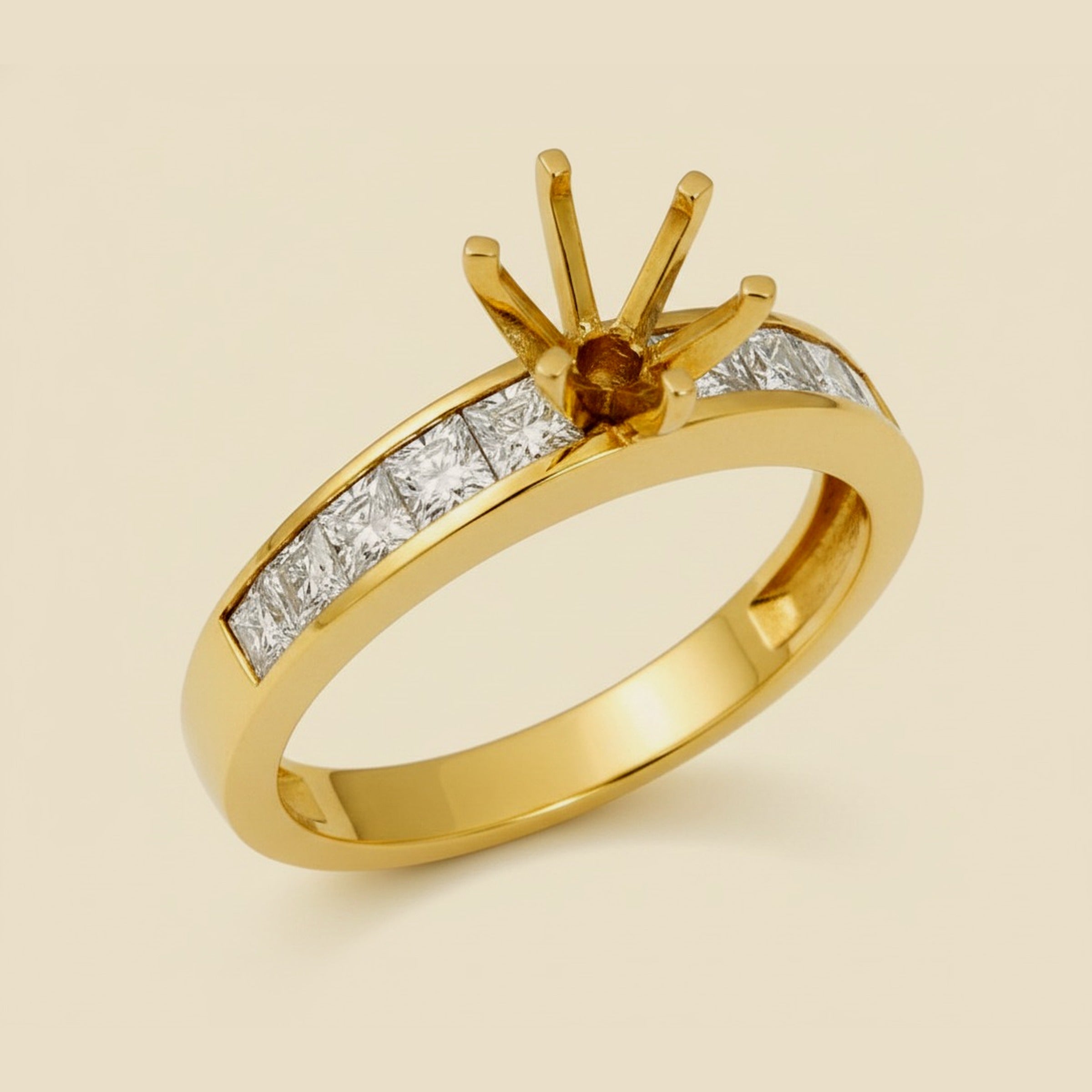 Martin Flyer Yellow Gold Diamond Setting