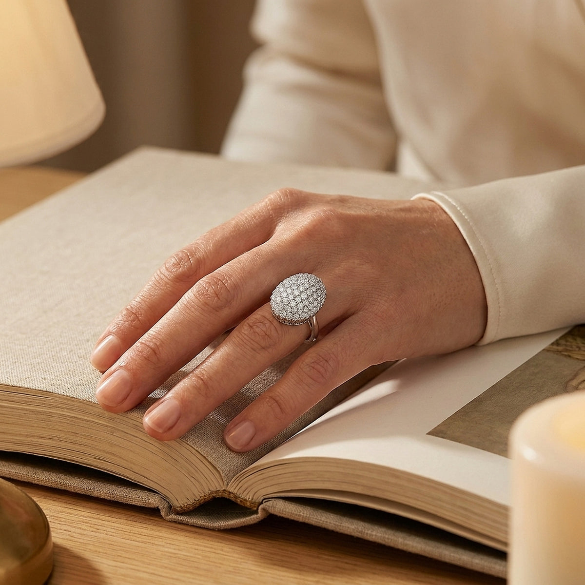 18K White Gold Pavé Diamond Oval Dome Ring