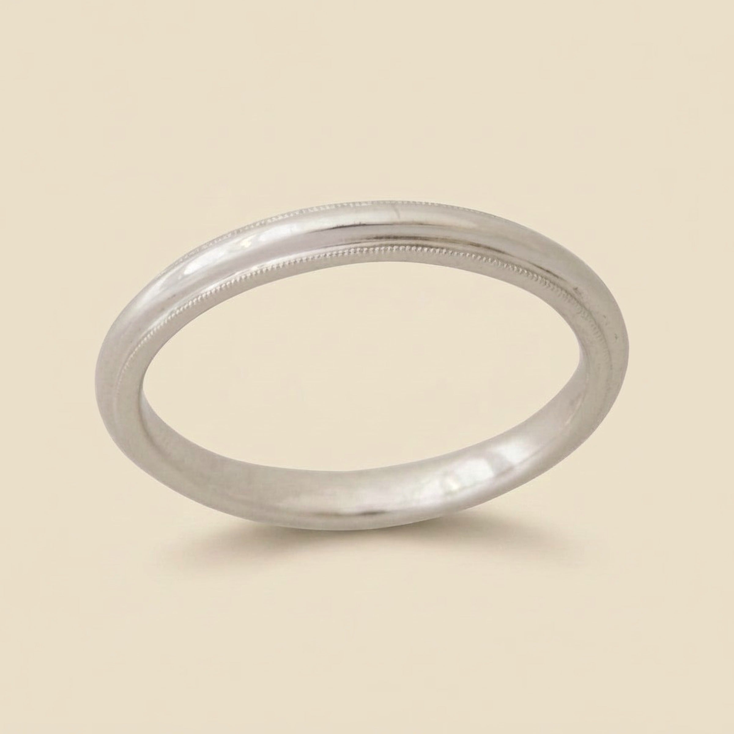 Platinum Mens Wedding Band
