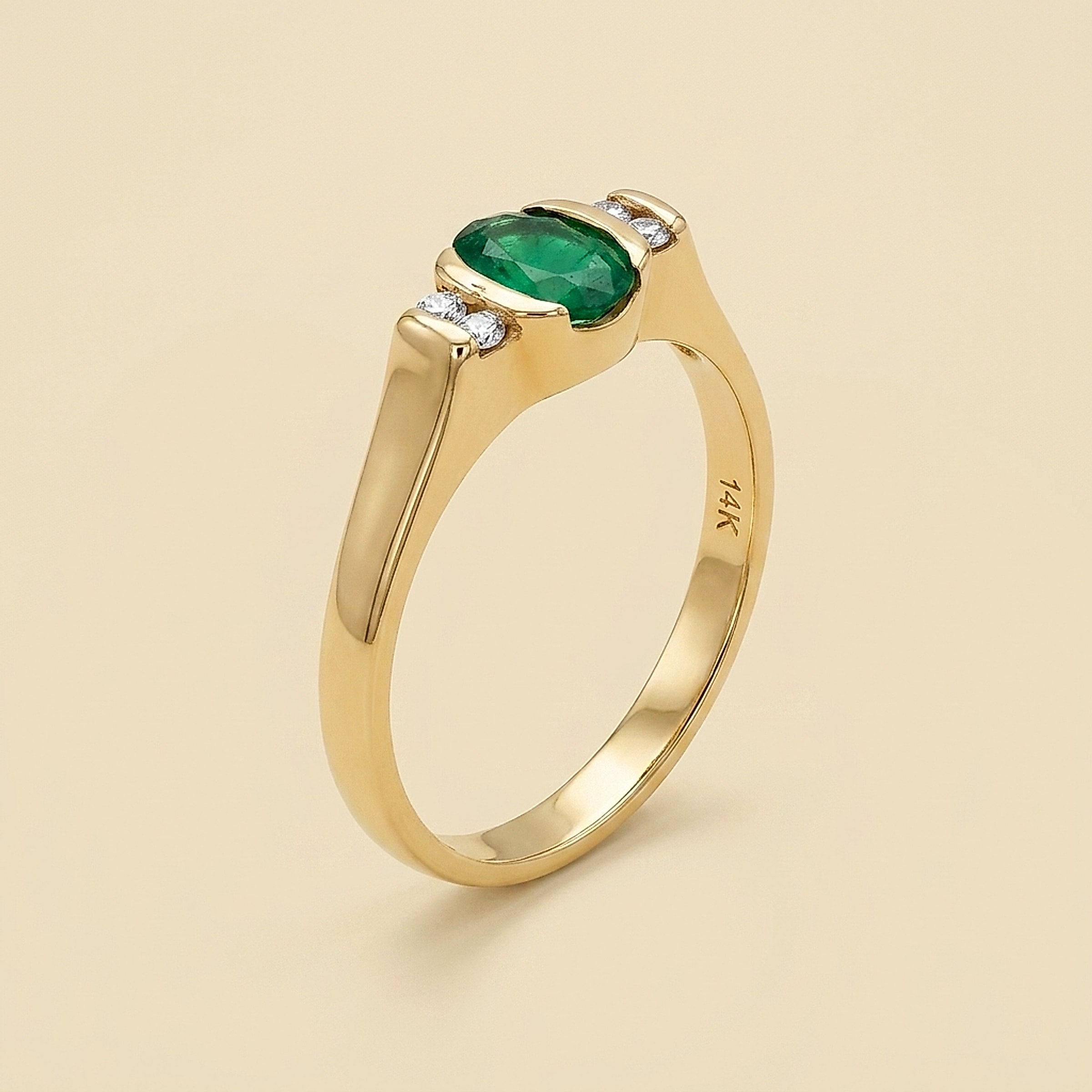14K Yellow Gold Emerald & Diamond Ring