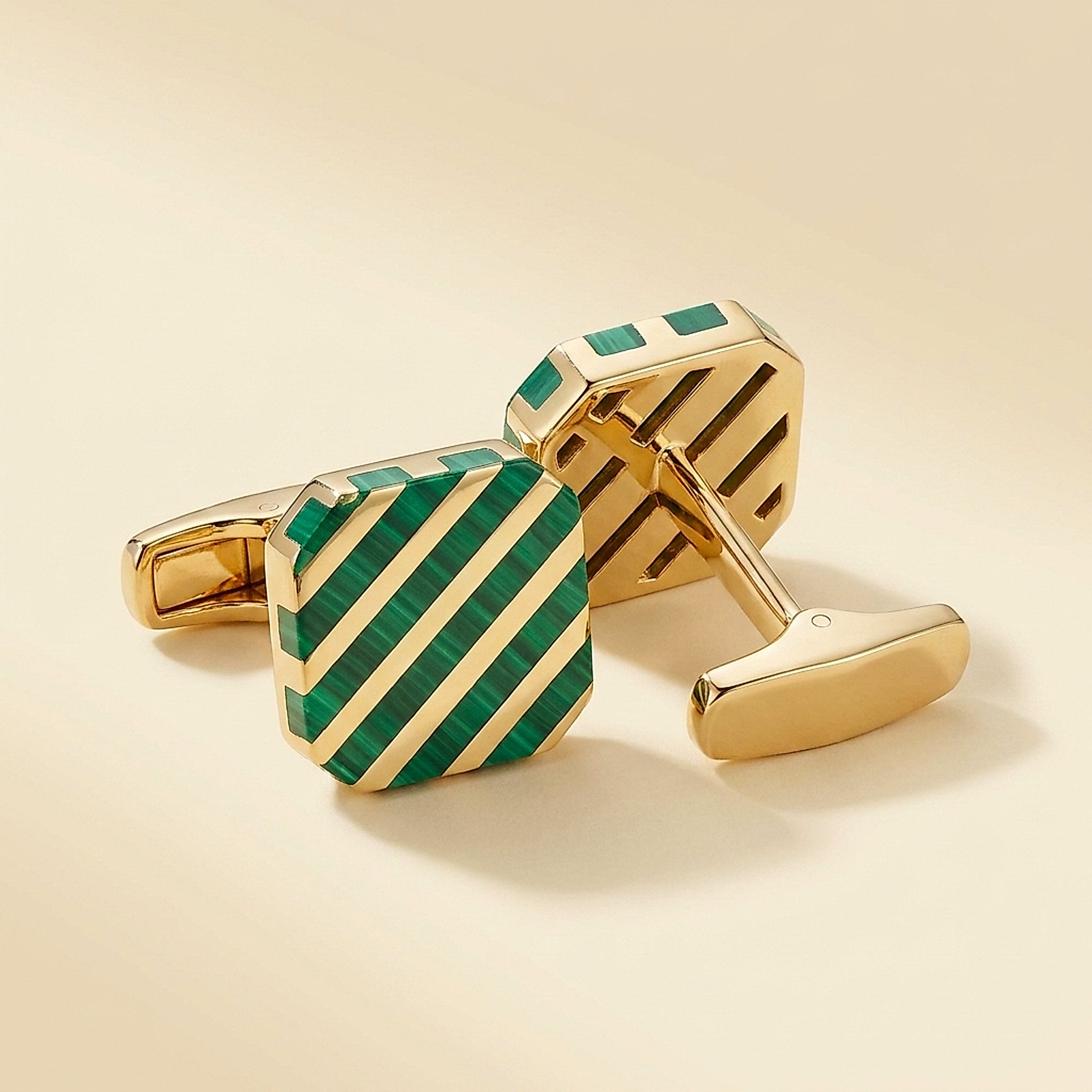 Kurt Wayne 18K Yellow Gold and Malachite Cufflinks