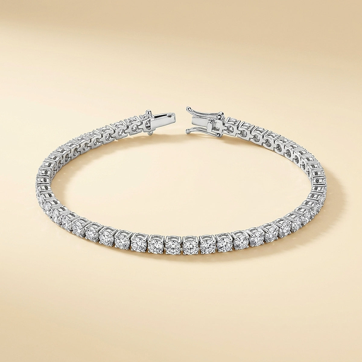 18K White Gold Diamond Tennis Bracelet