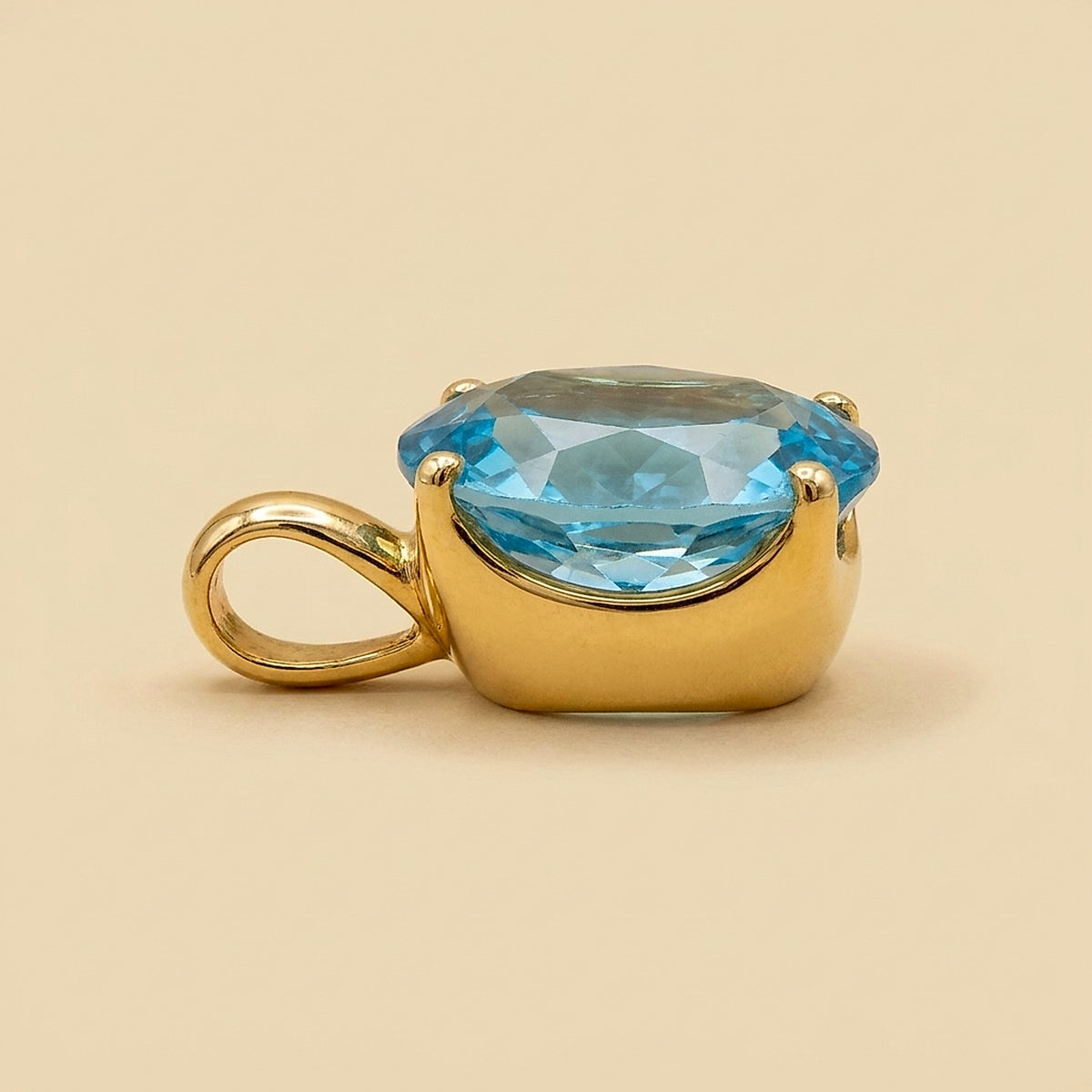 Vintage H. Stern 18K Yellow Gold Blue Topaz Pendant