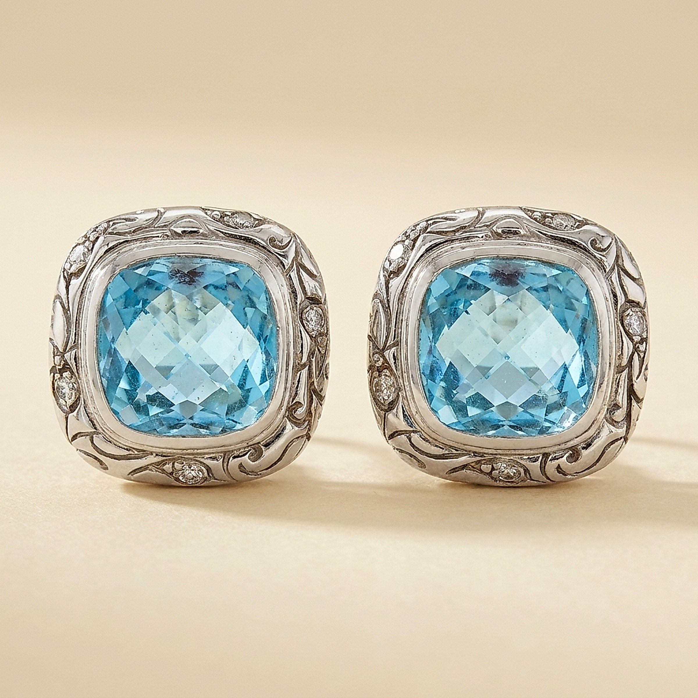 Seidengang 18K White Gold Blue Topaz and Diamond Ear Clips