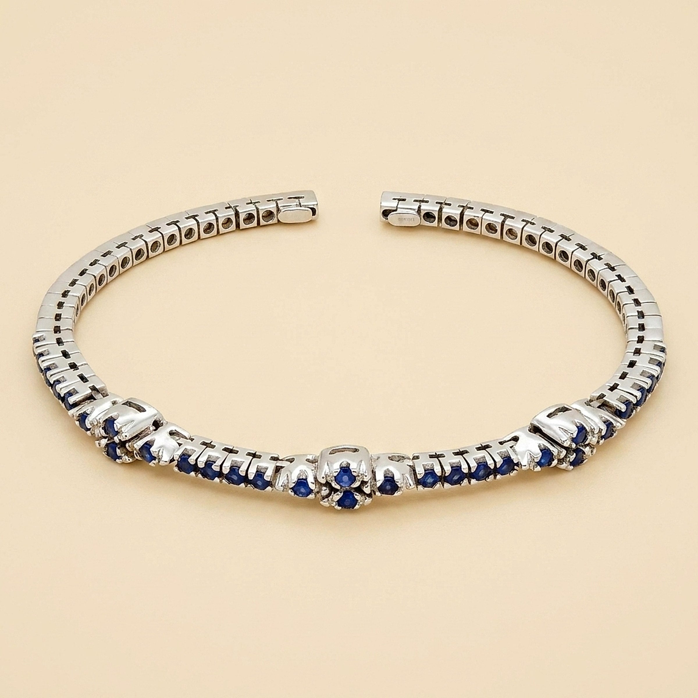 18K White Gold Sapphire Flex Cuff Bangle Bracelet