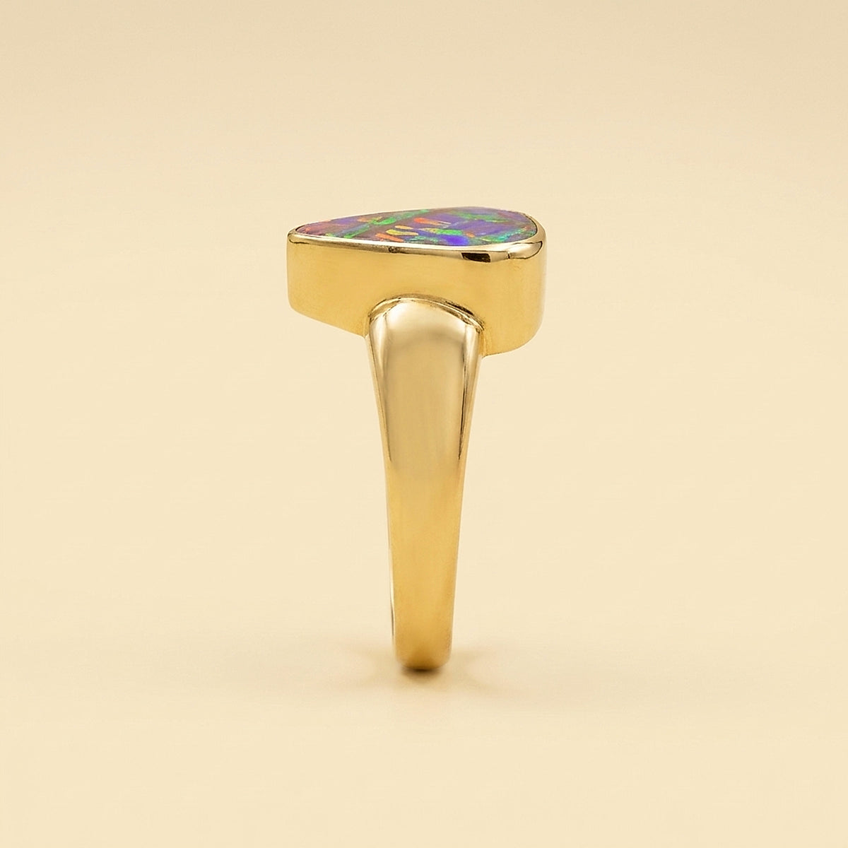 18K Yellow Gold Bezel-Set Opal Ring