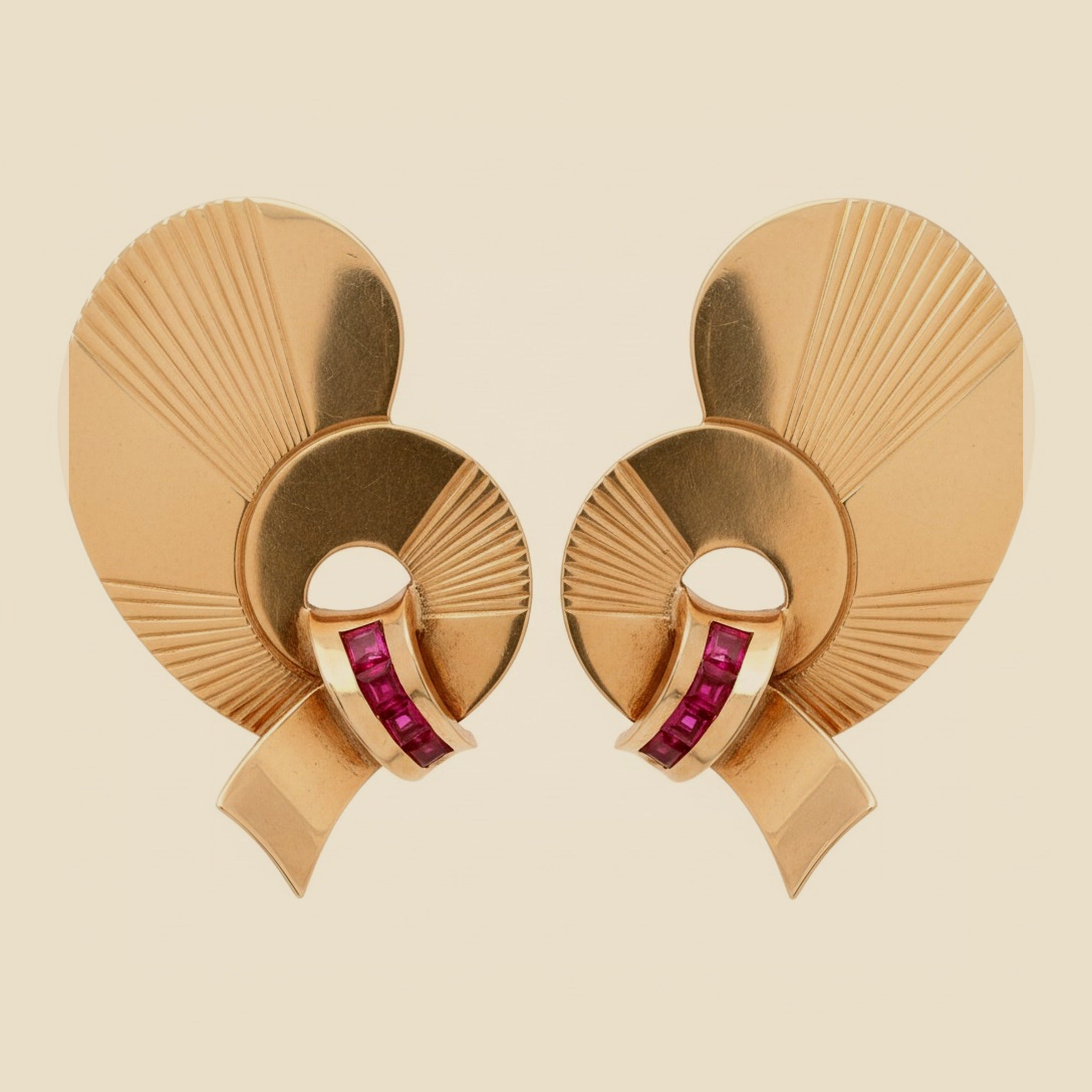 Retro Moderne Yellow Gold Ruby Ear Clips