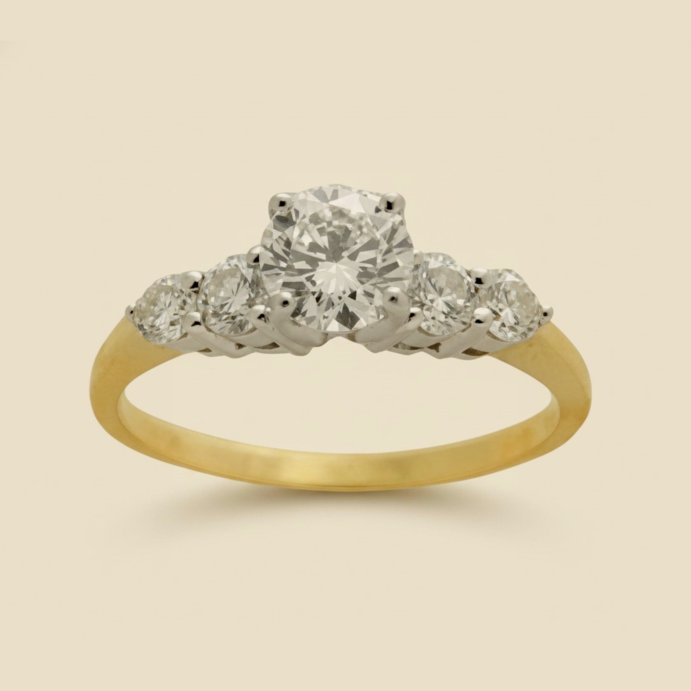 Round Brilliant Diamond .71ct.