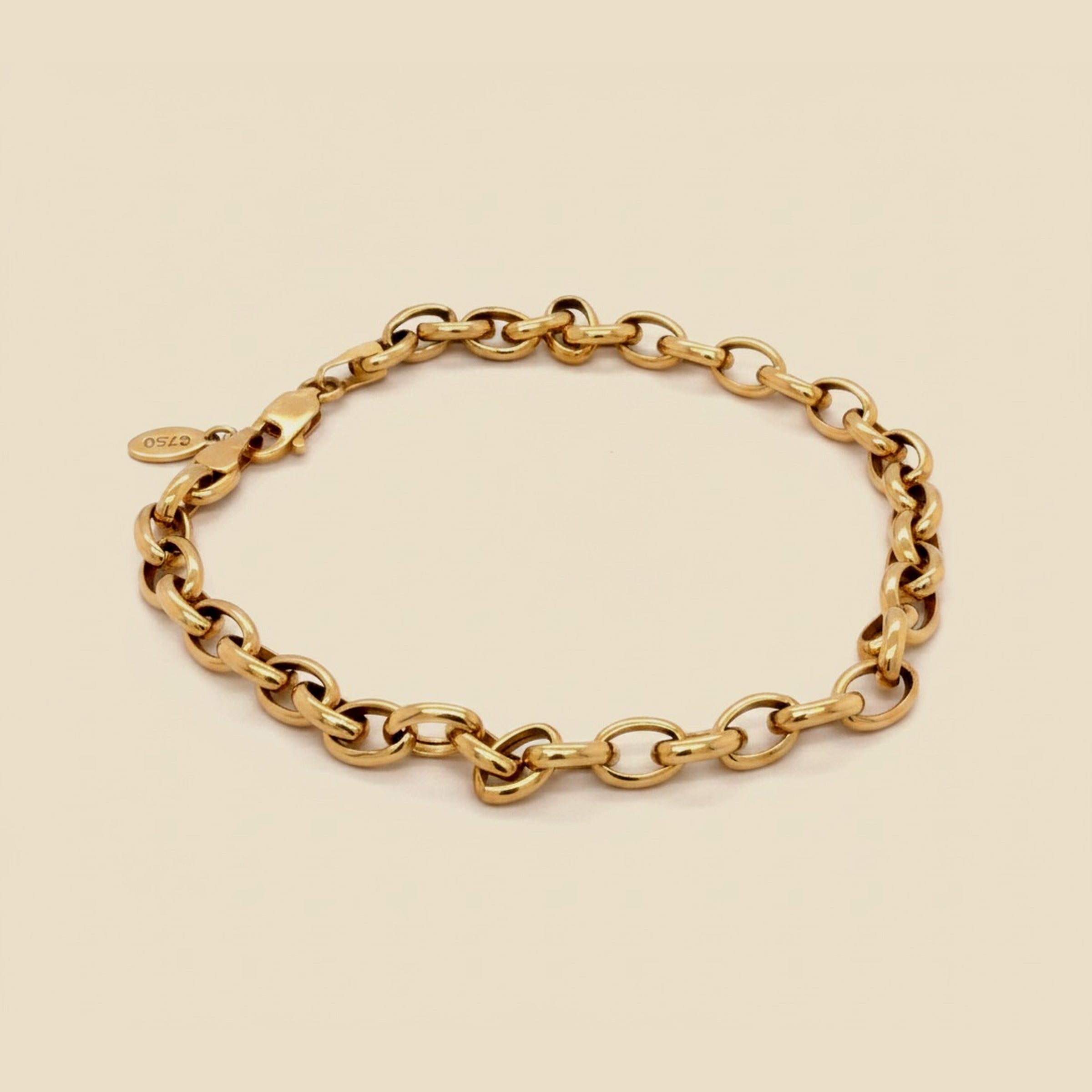 Unisex Yellow Gold Oval Link Heart Charm Bracelet