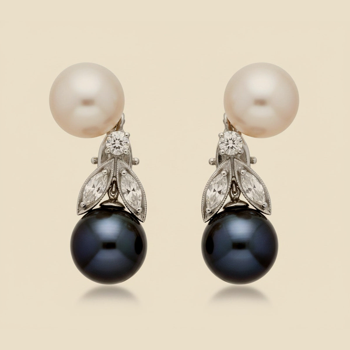 Black & White Pearl Earrings