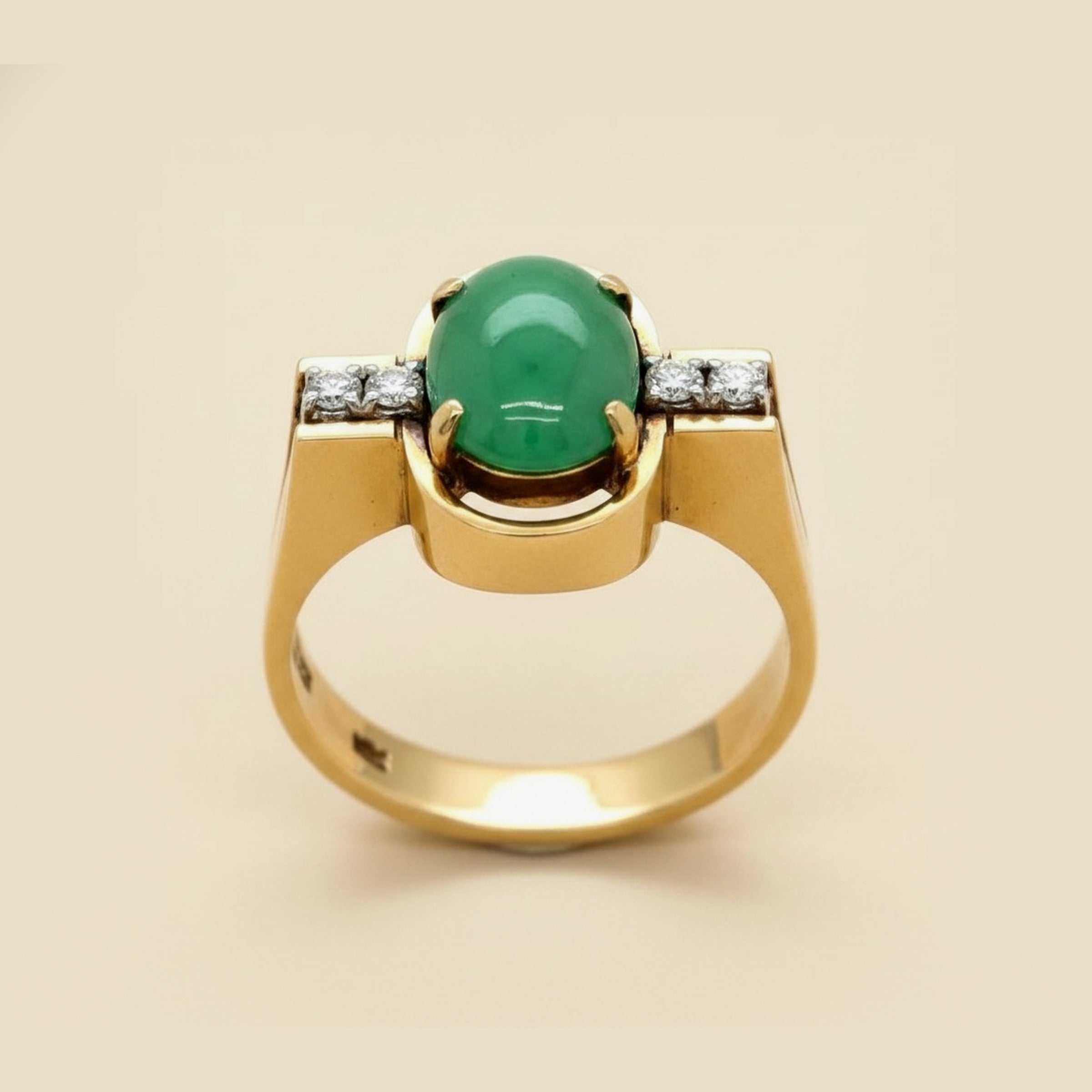 Yellow Gold Jade & Diamond Ring